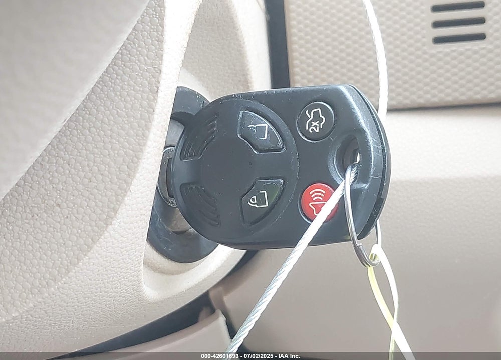 2010 FORD ESCAPE VIN: 1FMCU9DG3AKD41293