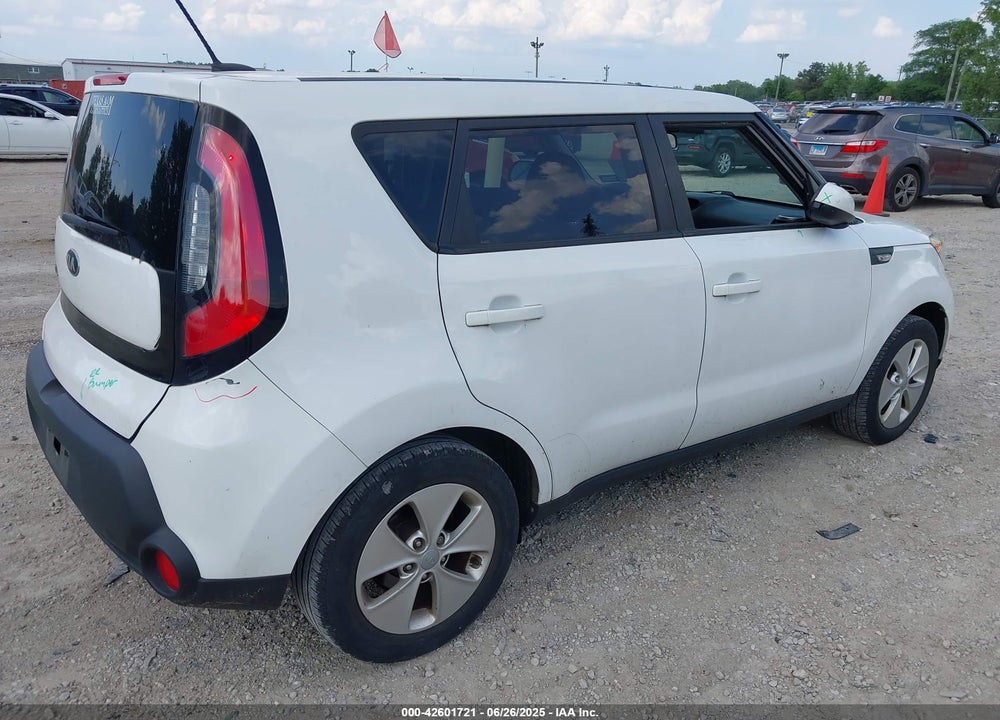 2014 KIA SOUL VIN: KNDJN2A26E7100801