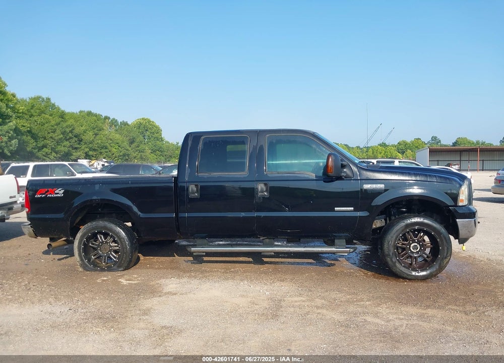 2006 FORD F-250 VIN: 1FTSW21P06EA49113