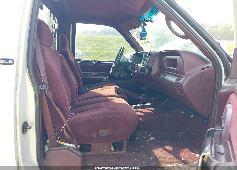 1998 GMC SIERRA 2500 HD SL VIN: 1GTGK24R4WZ532594