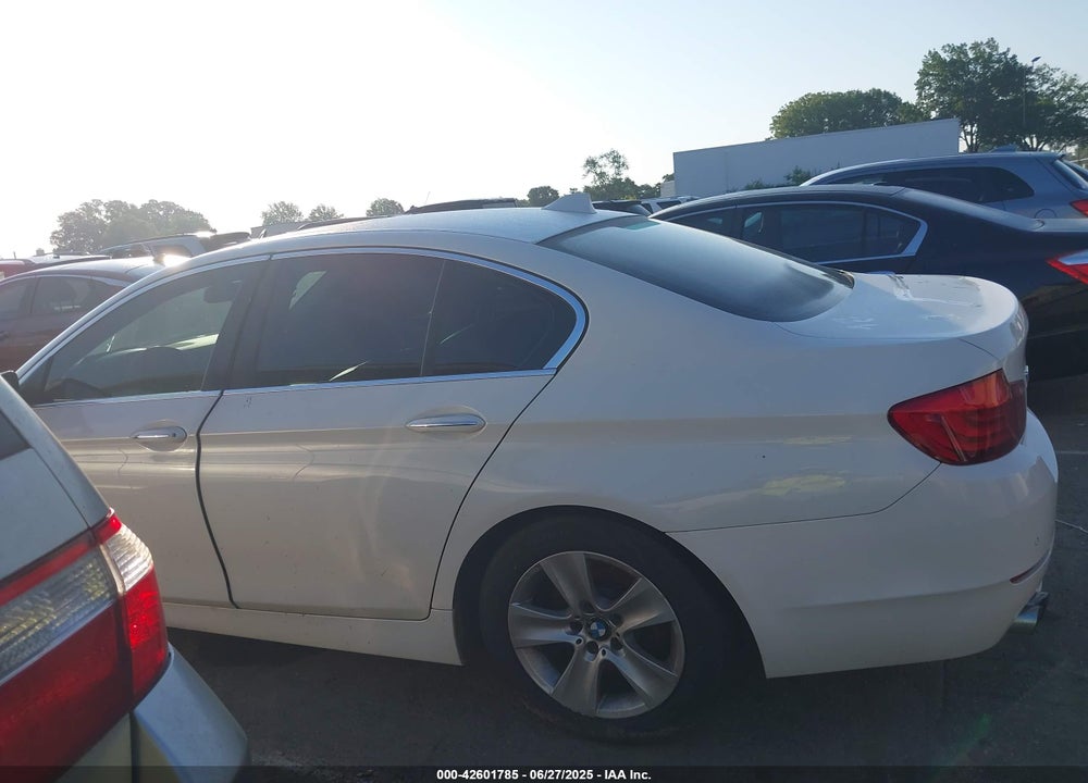 2013 BMW 528I VIN: WBAXH5C53DDW11955
