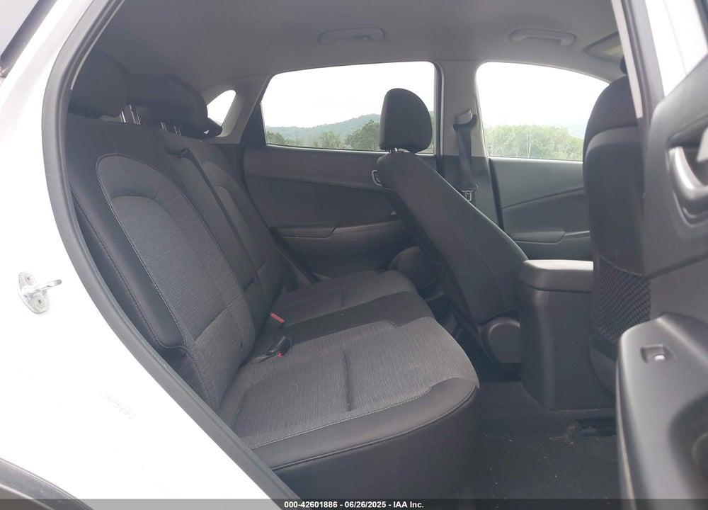 2019 HYUNDAI KONA EV SEL VIN: KM8K23AG0KU036939