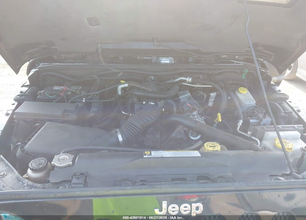 2010 JEEP WRANGLER UNLIMITED VIN: 1J4BA5H1XAL136792