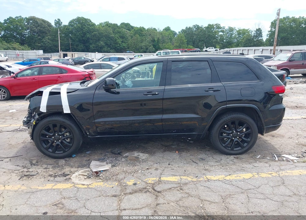 2022 JEEP GRAND CHEROKEE WK VIN: 1C4RJEAG2NC126945