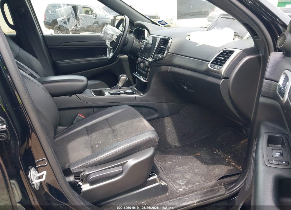 2022 JEEP GRAND CHEROKEE WK VIN: 1C4RJEAG2NC126945