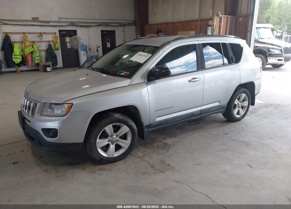 2011 JEEP COMPASS VIN: 1J4NF1FB5BD146211