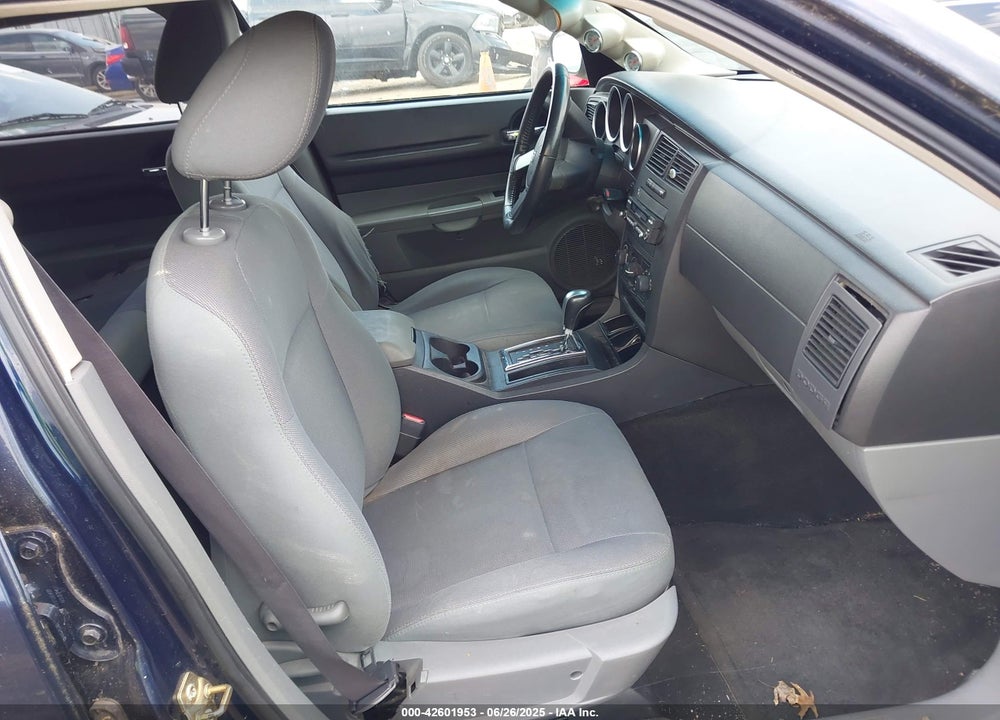 2005 DODGE MAGNUM VIN: 2D4FV48V15H555242