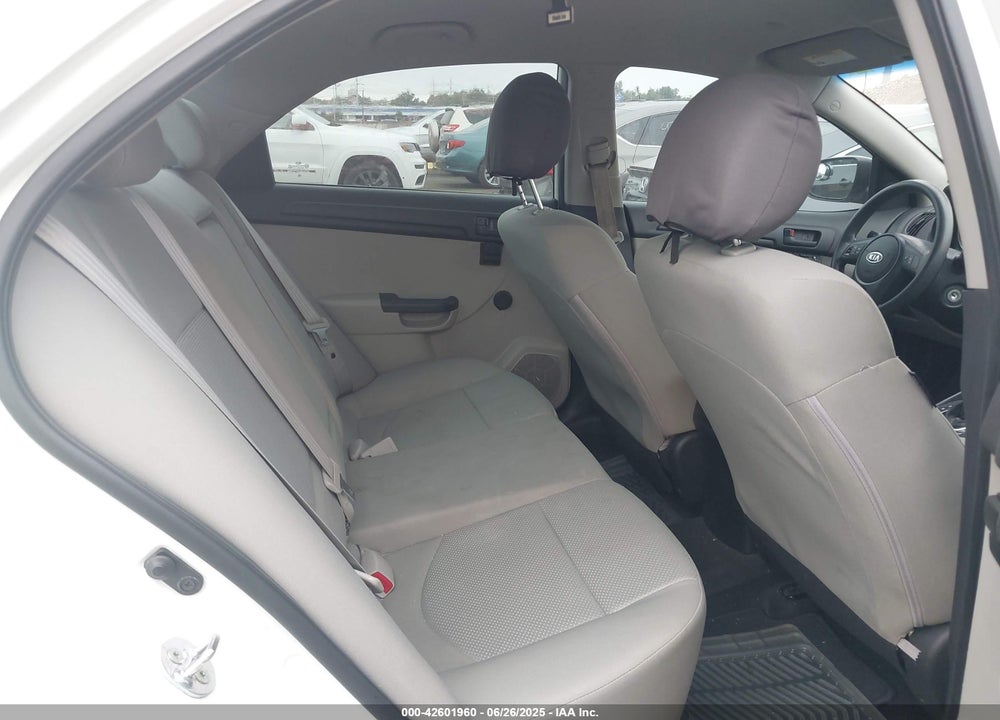 2012 KIA FORTE VIN: KNAFT4A27C5561258