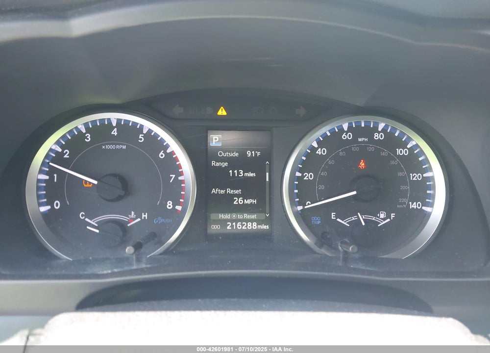 2019 TOYOTA HIGHLANDER LE VIN: 5TDZARFH0KS061239