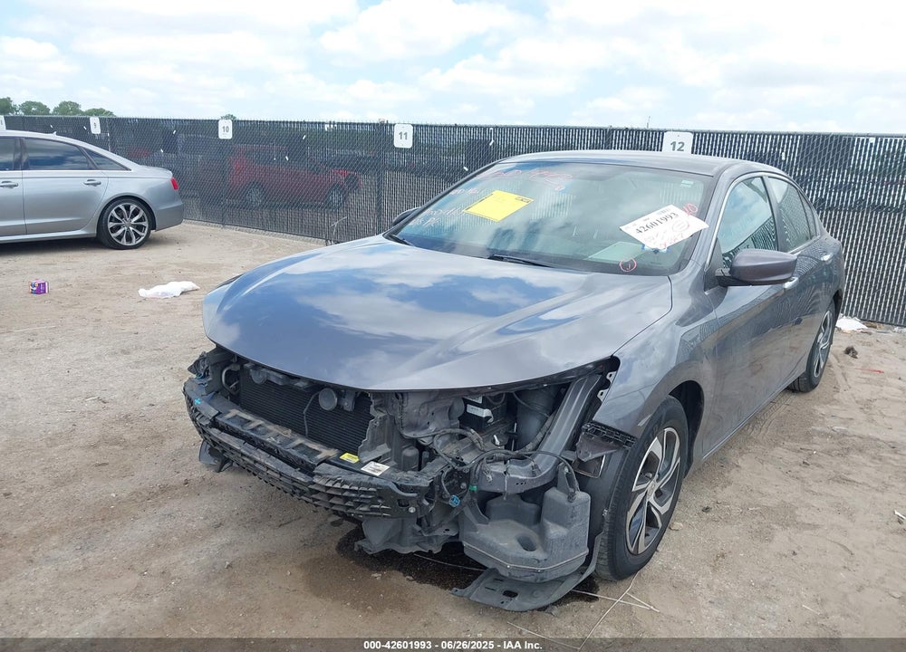 2017 HONDA ACCORD VIN: 1HGCR2F38HA136772