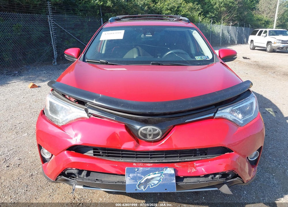 2017 TOYOTA RAV4 VIN: JTMRFREV8HJ123081
