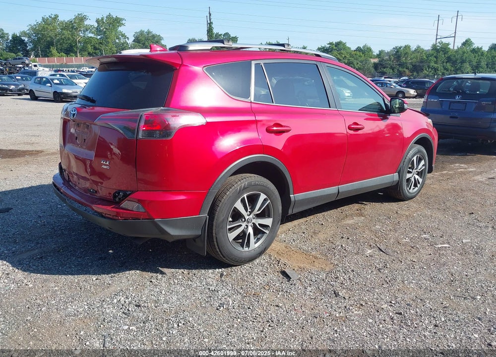 2017 TOYOTA RAV4 VIN: JTMRFREV8HJ123081