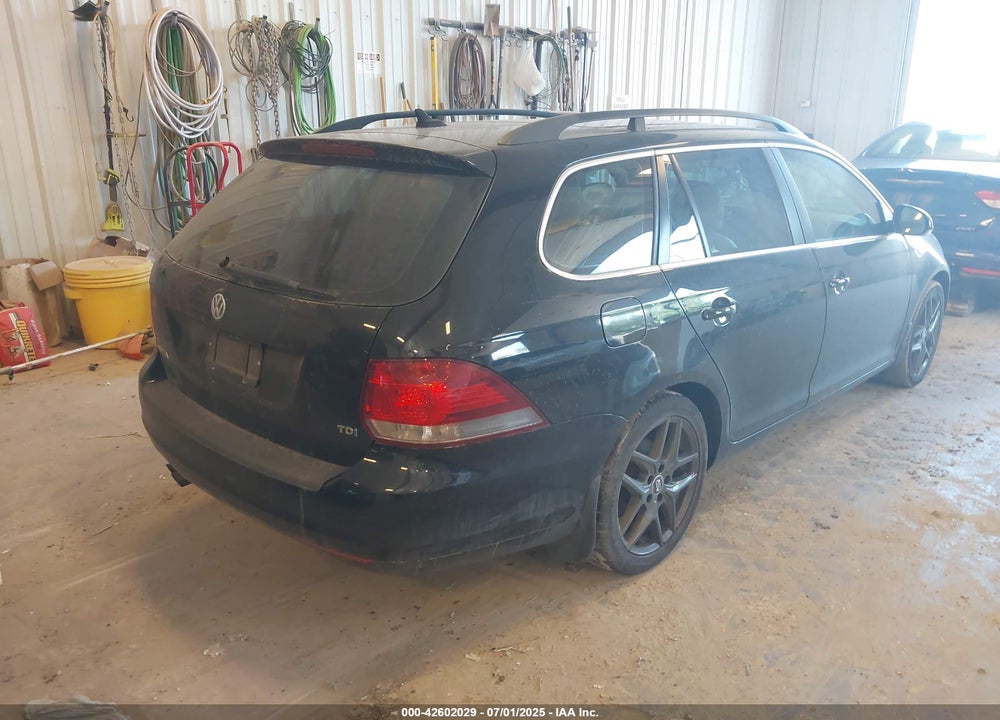 2011 VOLKSWAGEN JETTA VIN: 3VWPL7AJ9BM685022