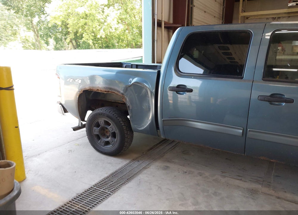 2010 CHEVROLET SILVERADO 1500 VIN: 3GCRKSE37AG293988