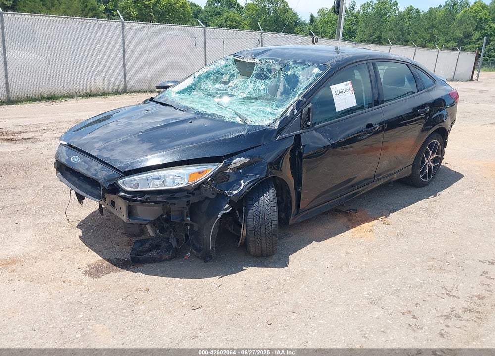 2015 FORD FOCUS VIN: 1FADP3F20FL300268