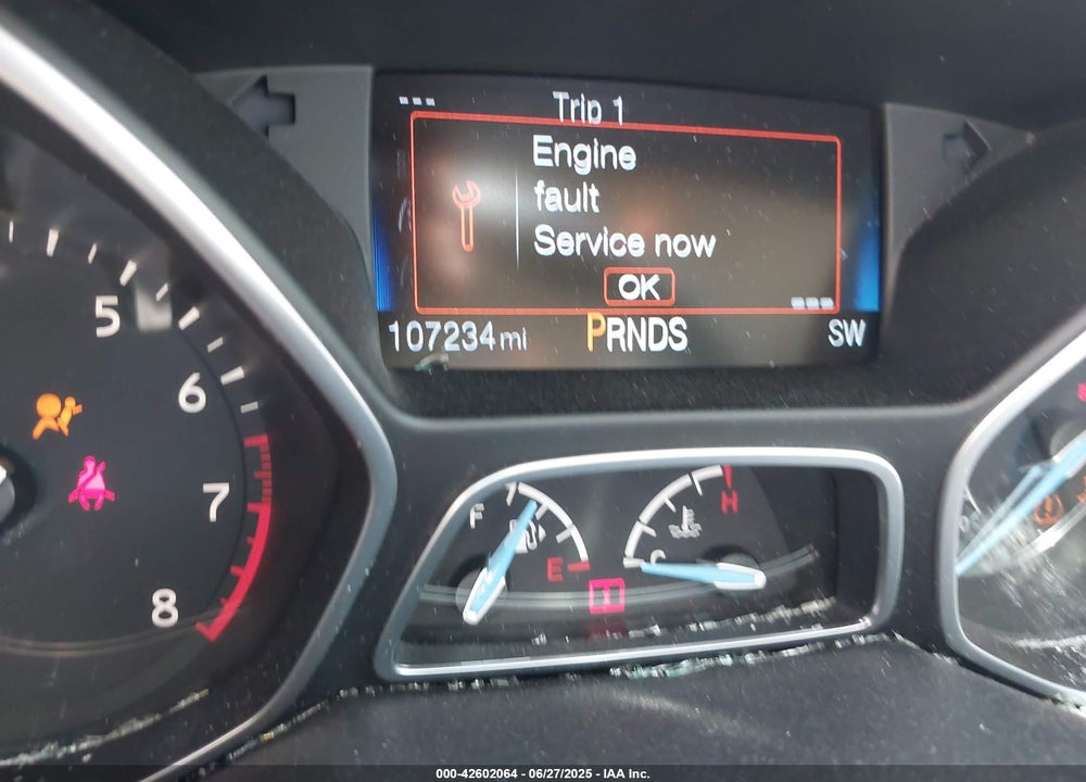 2015 FORD FOCUS VIN: 1FADP3F20FL300268