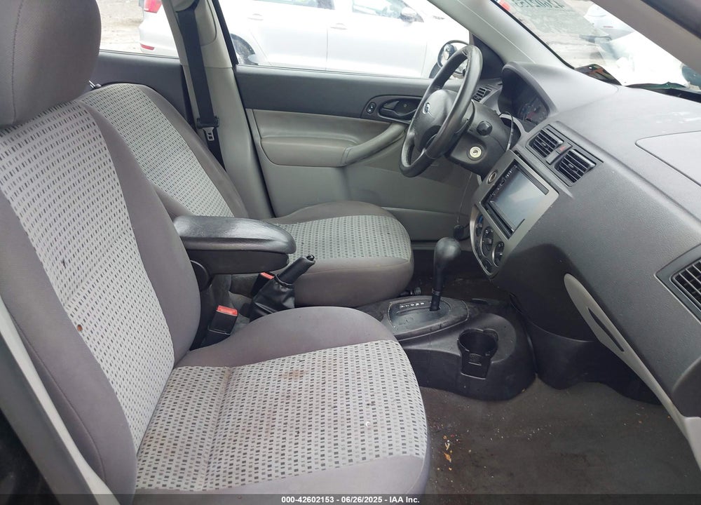 2007 FORD FOCUS S/SE/SES VIN: 1FAFP34N37W167334