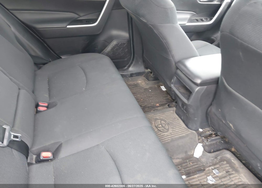 2021 TOYOTA RAV4 VIN: 2T3G1RFV5MW158239