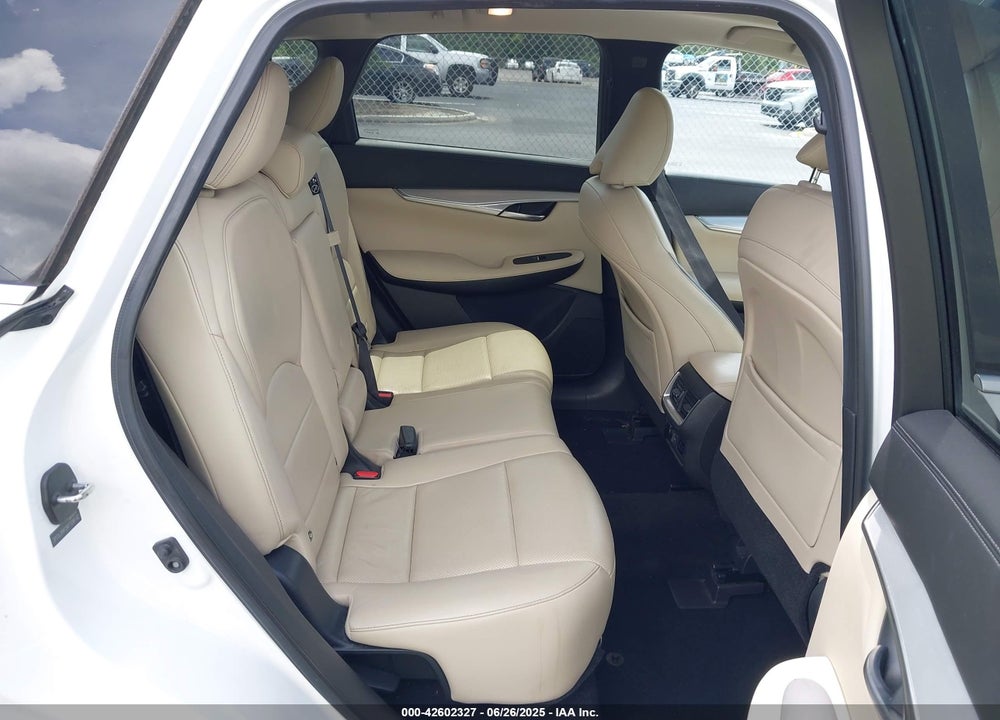 2019 INFINITI QX50 VIN: 3PCAJ5M12KF108142