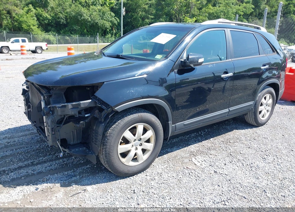 2013 KIA SORENTO VIN: 5XYKT3A65DG414072