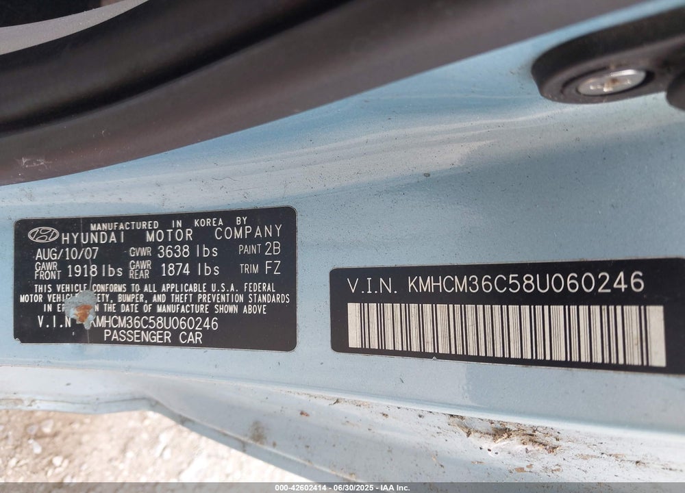 2008 HYUNDAI ACCENT VIN: KMHCM36C58U060246