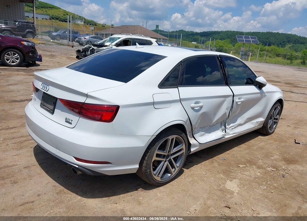 2017 AUDI A3 VIN: WAUB8GFF3H1020560