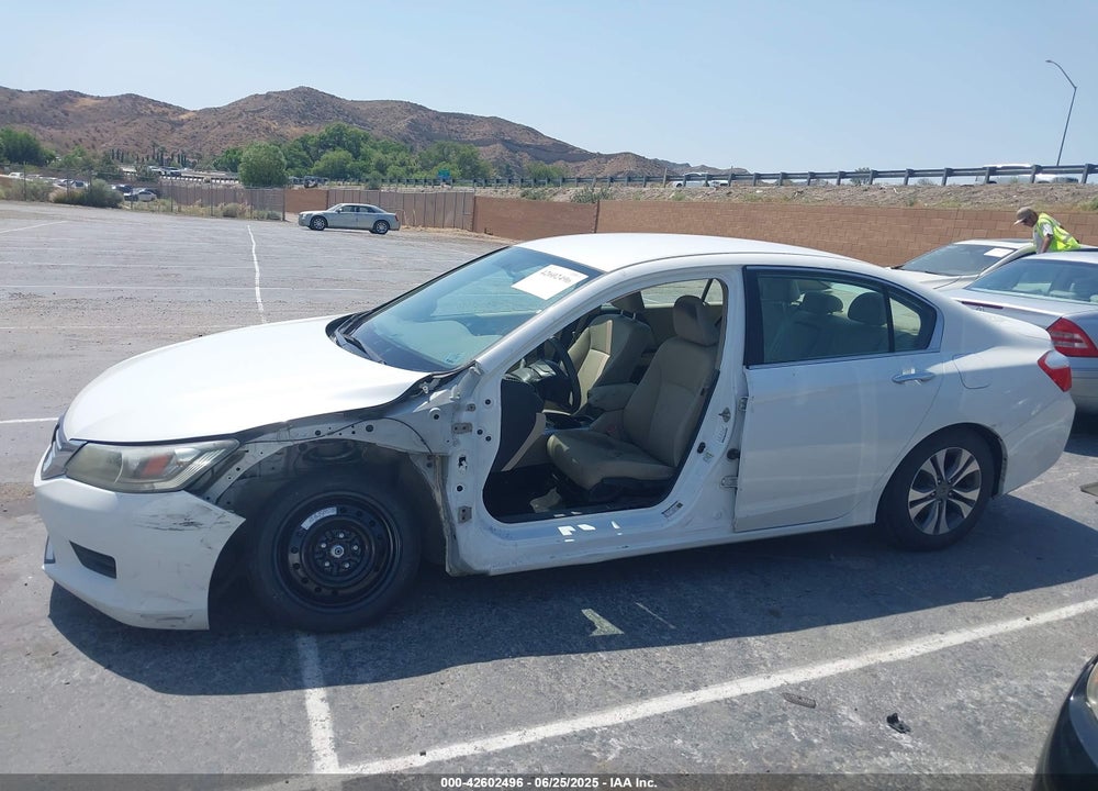 2015 HONDA ACCORD VIN: 1HGCR2F30FA101267