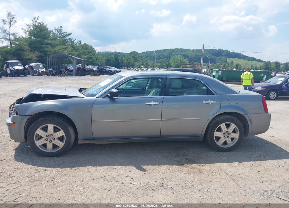 2006 CHRYSLER 300C VIN: 2C3KK63H56H426461
