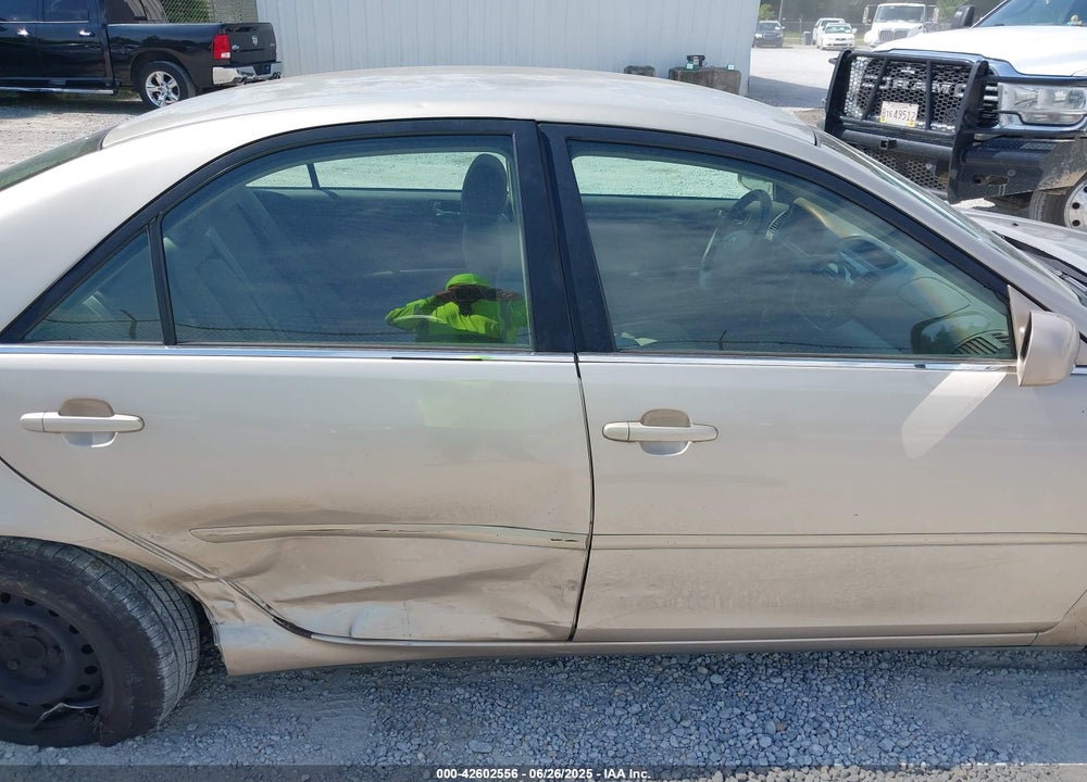 2005 TOYOTA CAMRY LE VIN: 4T1BE32K45U995646