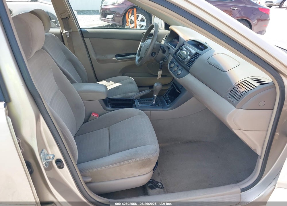 2005 TOYOTA CAMRY LE VIN: 4T1BE32K45U995646