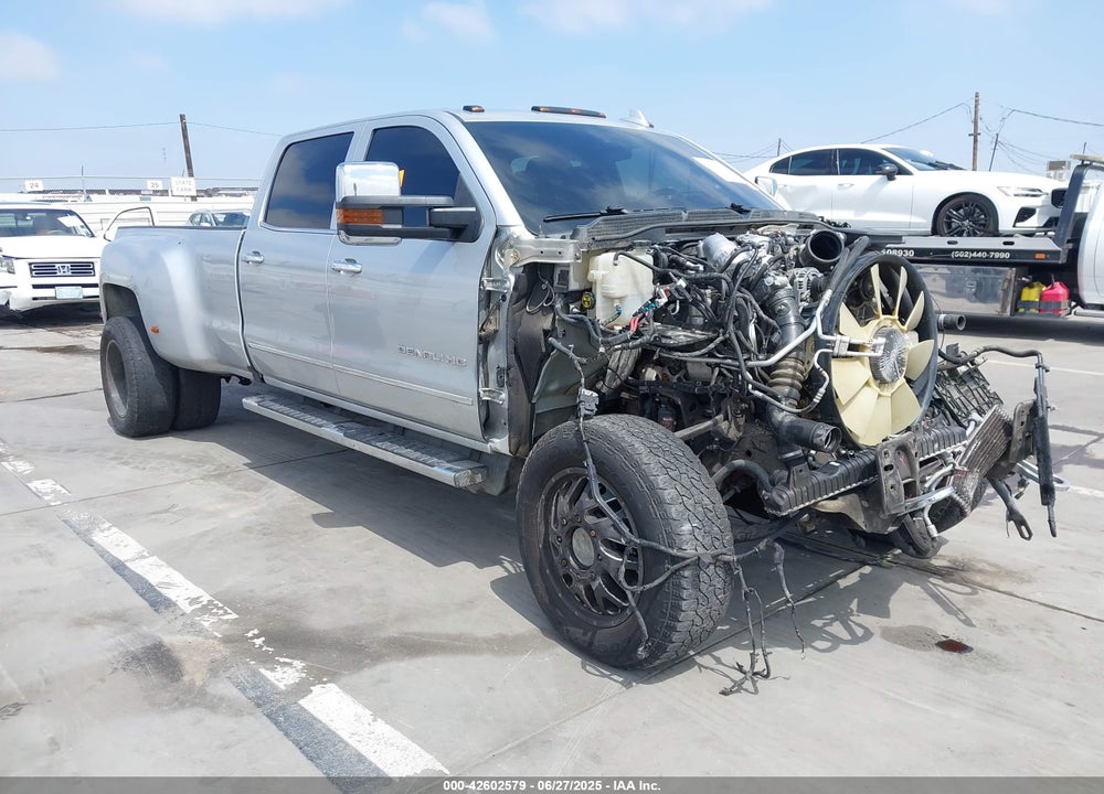 2019 GMC SIERRA 3500HD DENALI VIN: 1GT42WEY2KF186654