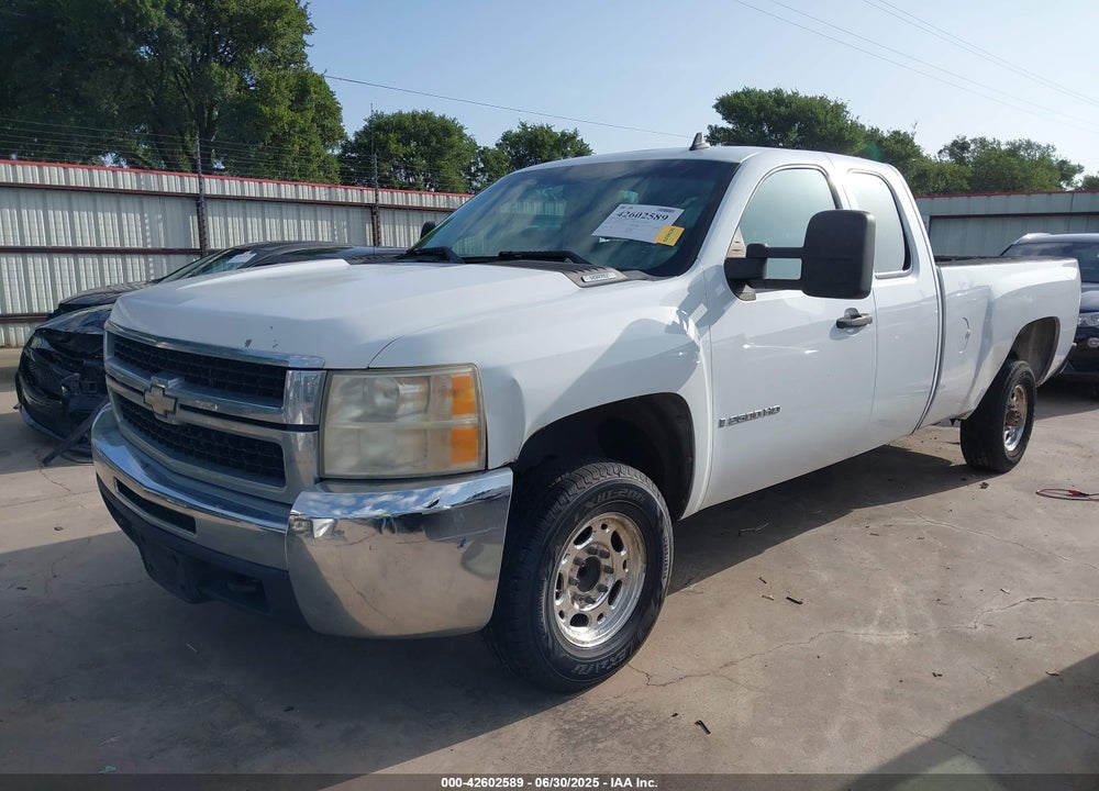 2007 CHEVROLET SILVERADO 2500HD WORK TRUCK VIN: 1GCHC29K27E547469