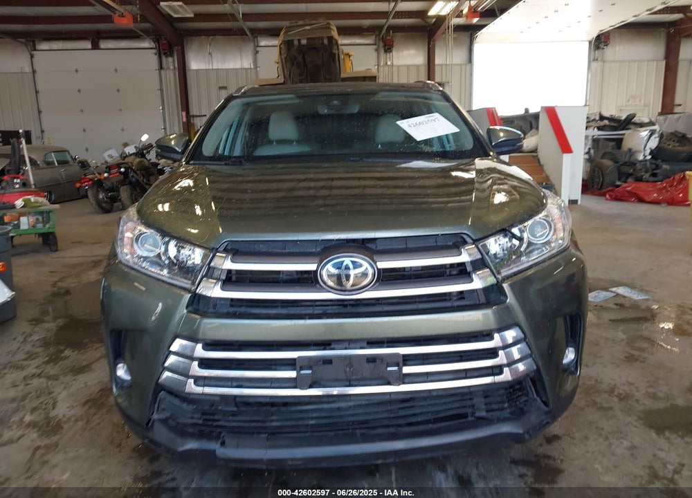 2019 TOYOTA HIGHLANDER VIN: 5TDDZRFH3KS917491