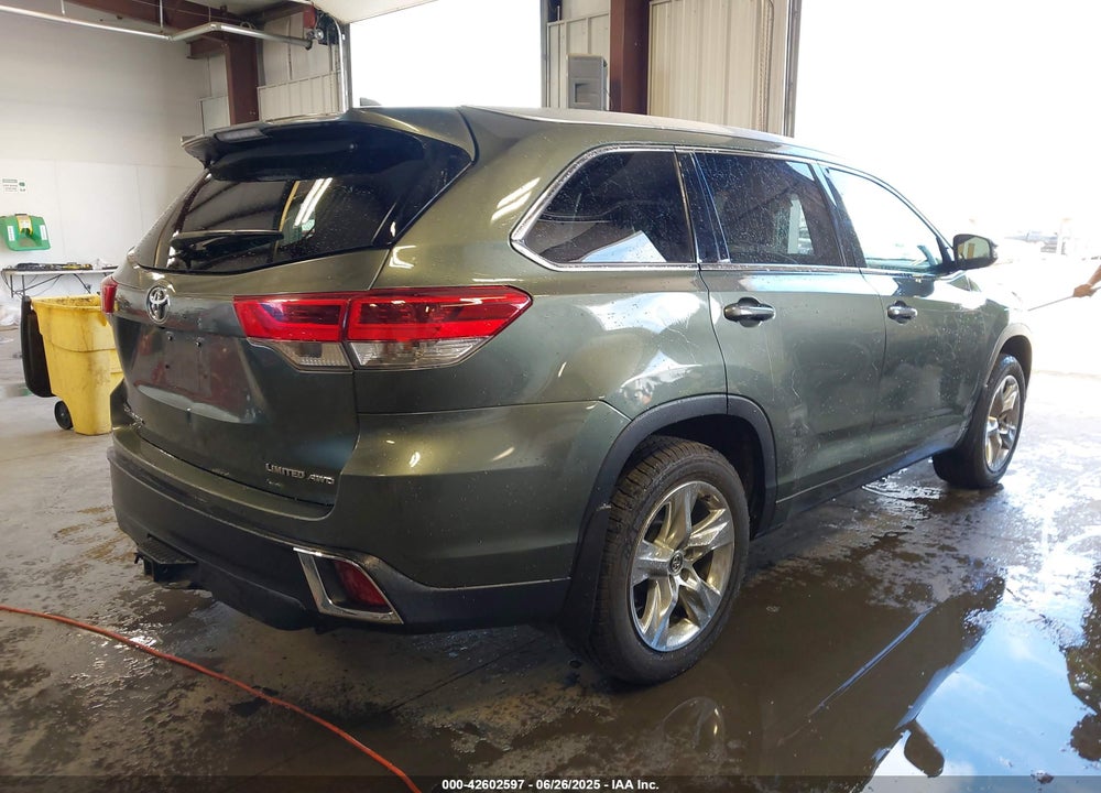 2019 TOYOTA HIGHLANDER VIN: 5TDDZRFH3KS917491