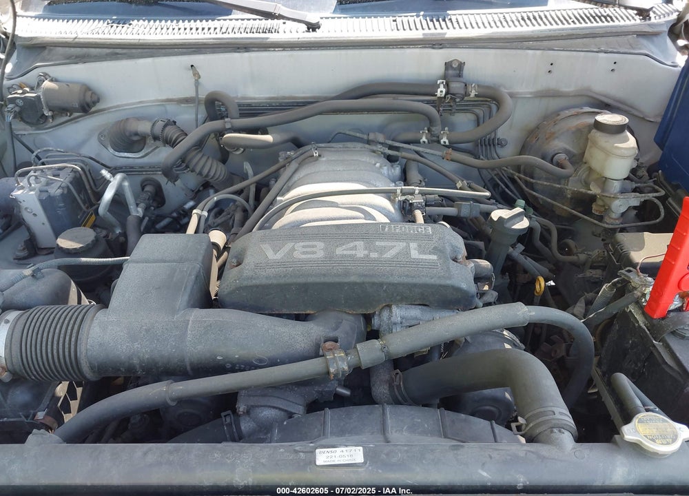 2002 TOYOTA SEQUOIA SR5 V8 VIN: 5TDBT44A52S082723