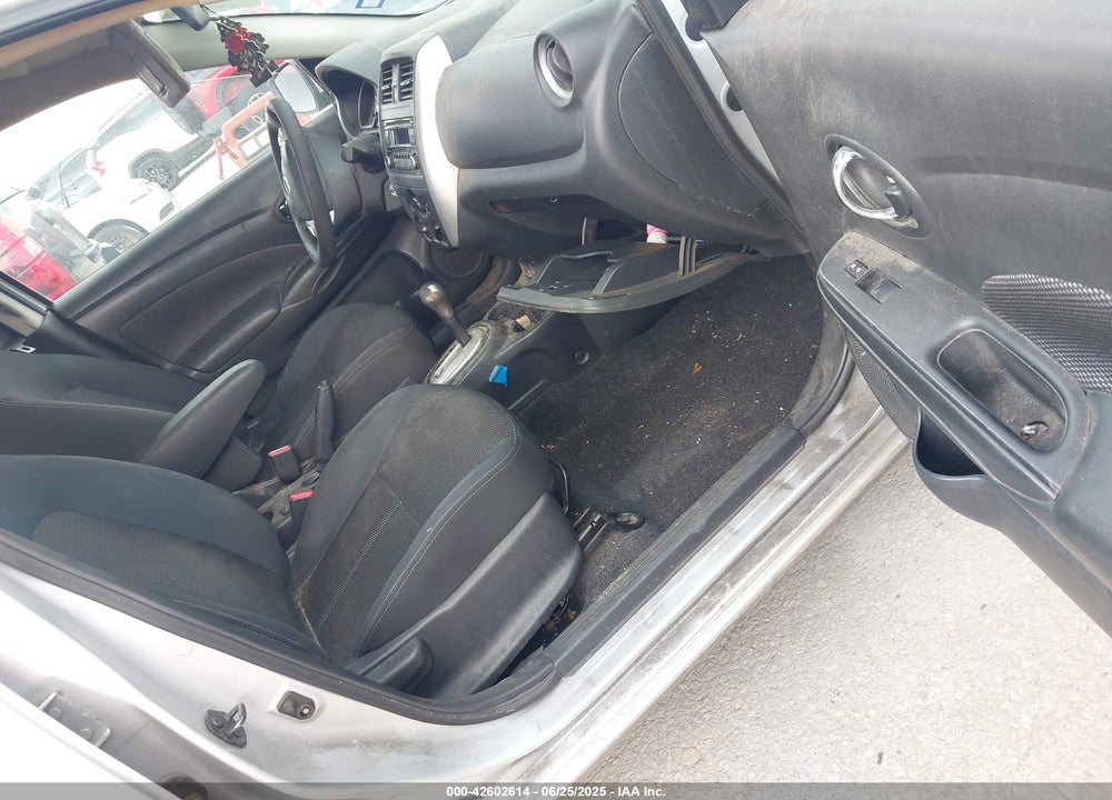 2017 NISSAN VERSA 1.6 S/1.6 S+/1.6 SL/1.6 SV VIN: 3N1CN7AP3HL815183