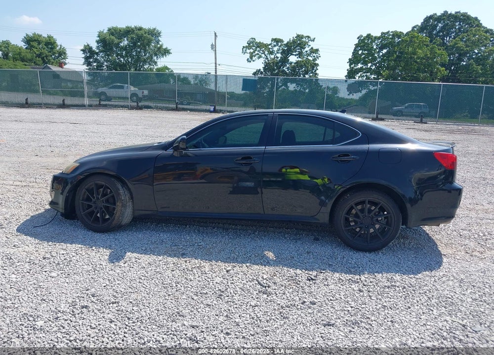 2007 LEXUS IS 350 VIN: JTHBE262975016787
