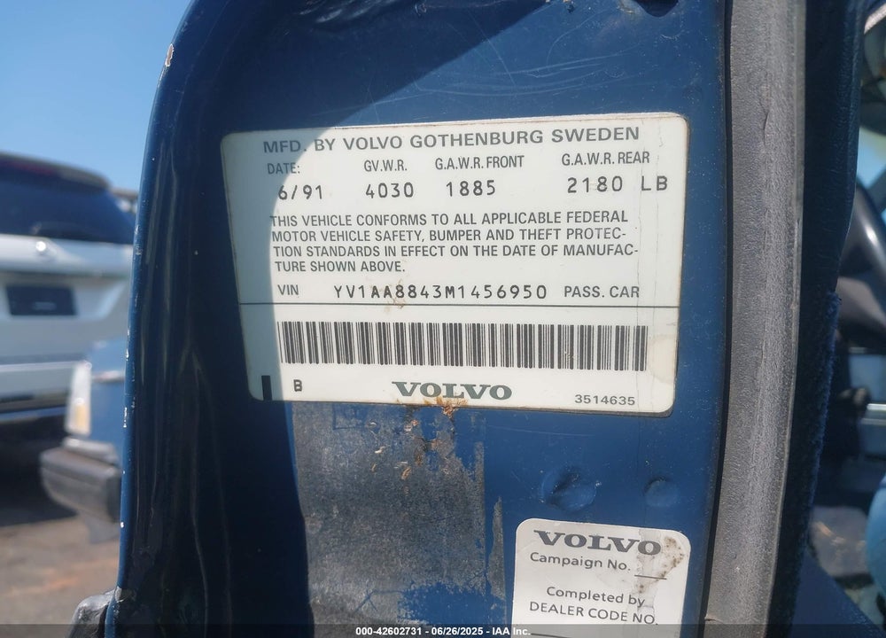 1991 VOLVO 240 VIN: YV1AA8843M1456950