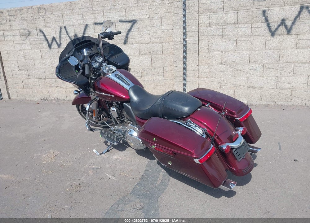 2015 HARLEY-DAVIDSON FLTRX ROAD GLIDE VIN: 1HD1KHM19FB688740