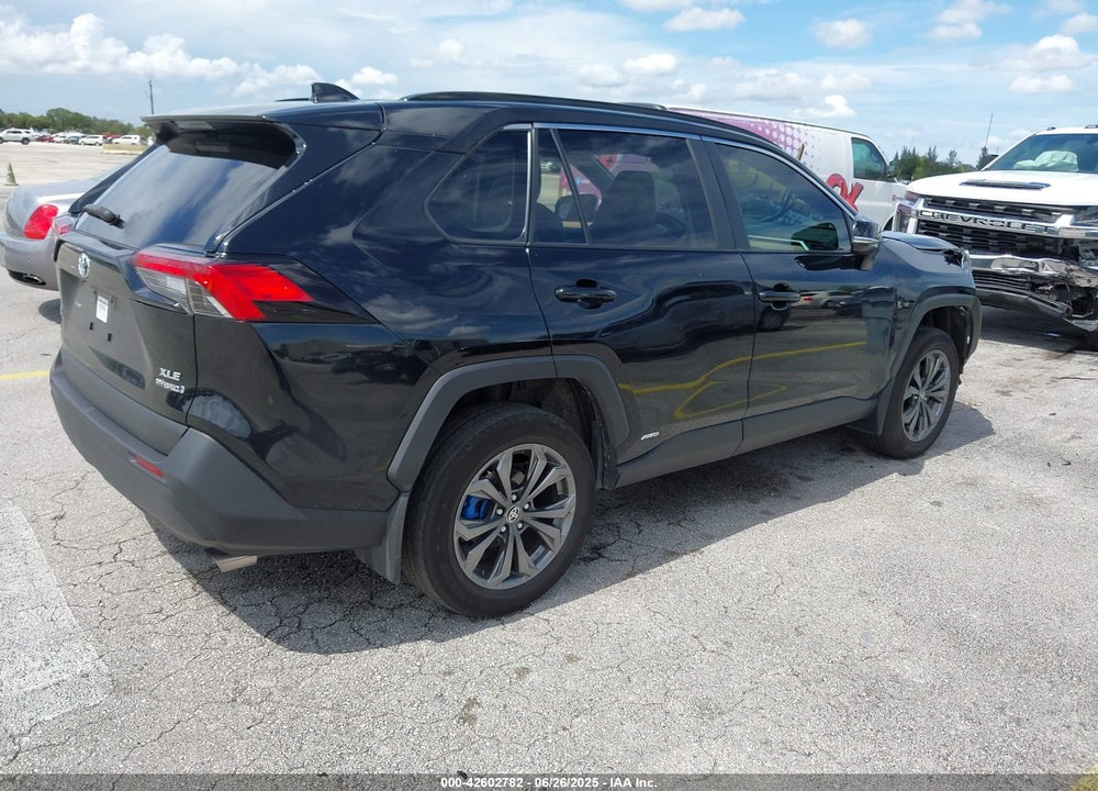 2024 TOYOTA RAV4 HYBRID VIN: 4T3B6RFV2RU161117