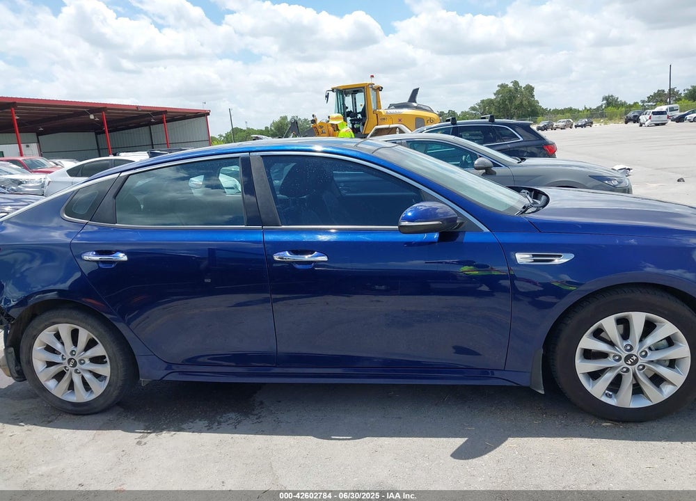2016 KIA OPTIMA VIN: 5XXGU4L30GG063656