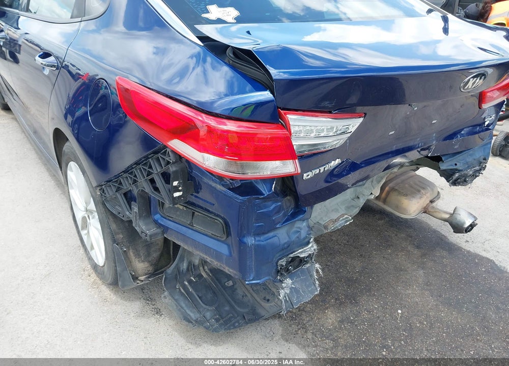 2016 KIA OPTIMA VIN: 5XXGU4L30GG063656