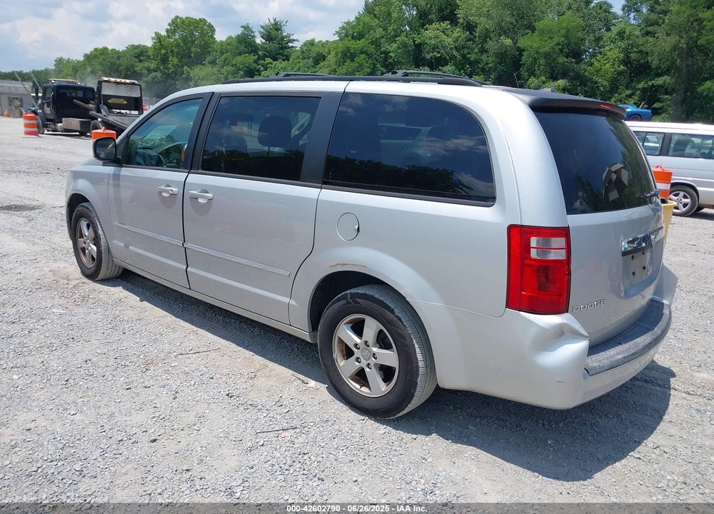 2010 DODGE GRAND CARAVAN SXT VIN: 2D4RN5D13AR367719