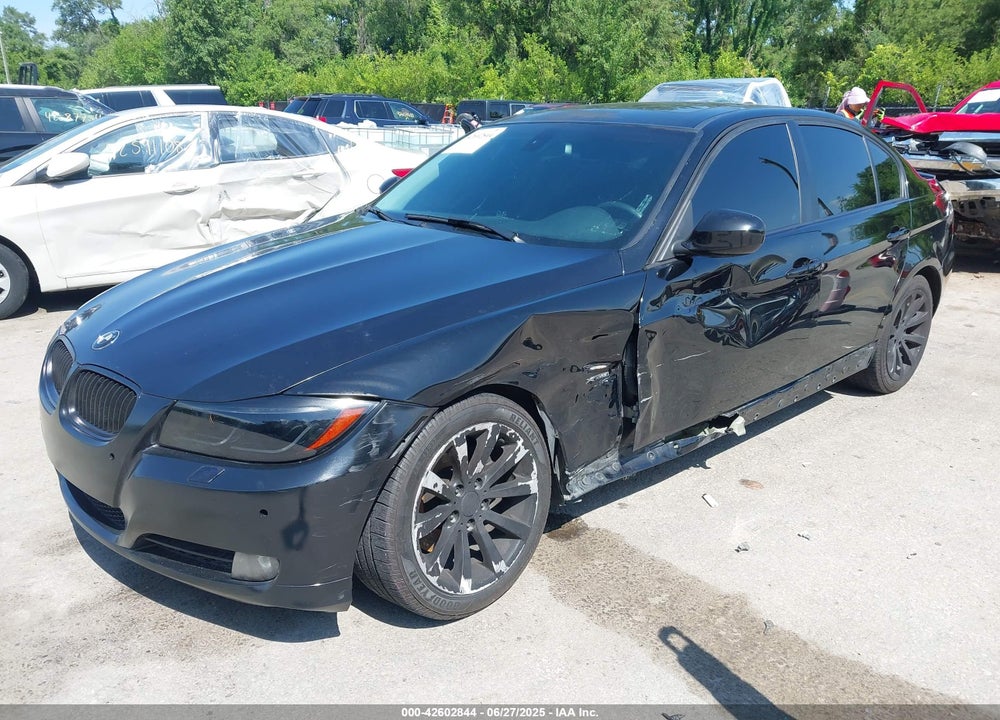 2011 BMW 328 XI VIN: WBAPK7G5XBNN77771