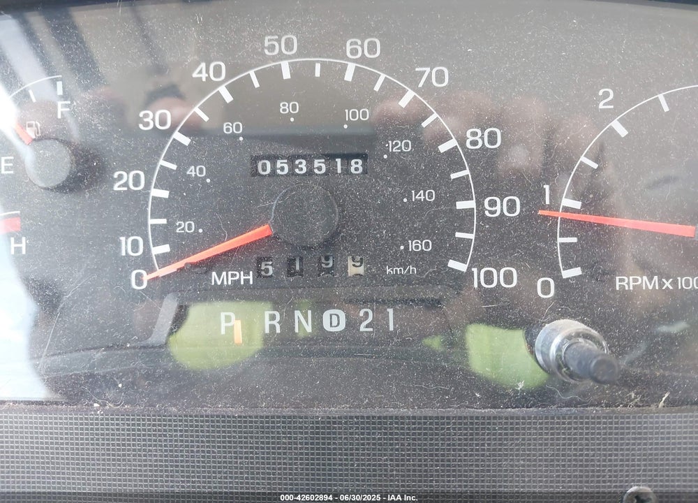 2000 GEORGETOWN MOTORHOME VIN: 4FCMF53S8YJA07718