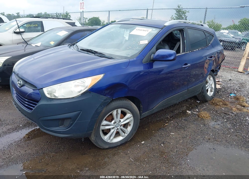 2010 HYUNDAI TUCSON GLS VIN: KM8JUCAC4AU081853