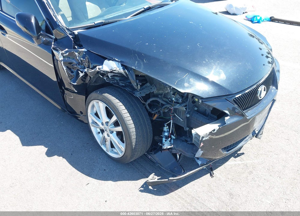 2007 LEXUS IS250 VIN: JTHBK262072036839