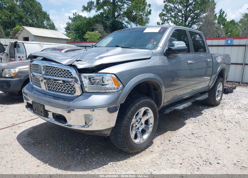 2013 RAM 1500 VIN: 1C6RR7NT1DS638235