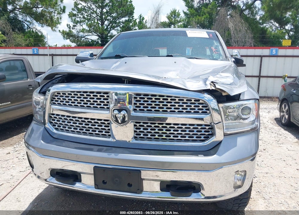 2013 RAM 1500 VIN: 1C6RR7NT1DS638235