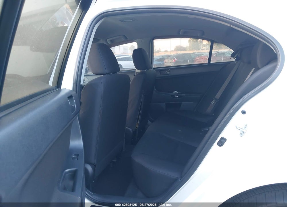 2010 MITSUBISHI LANCER VIN: JA32U1FU2AU023558